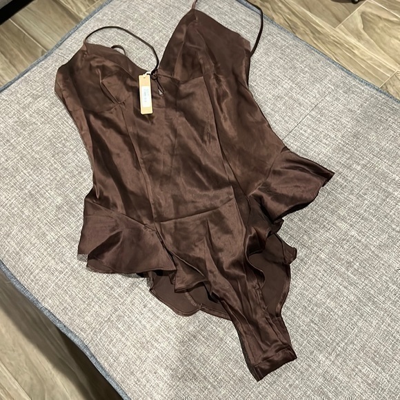 Skims Silk Teddy - Picture 1 of 3
